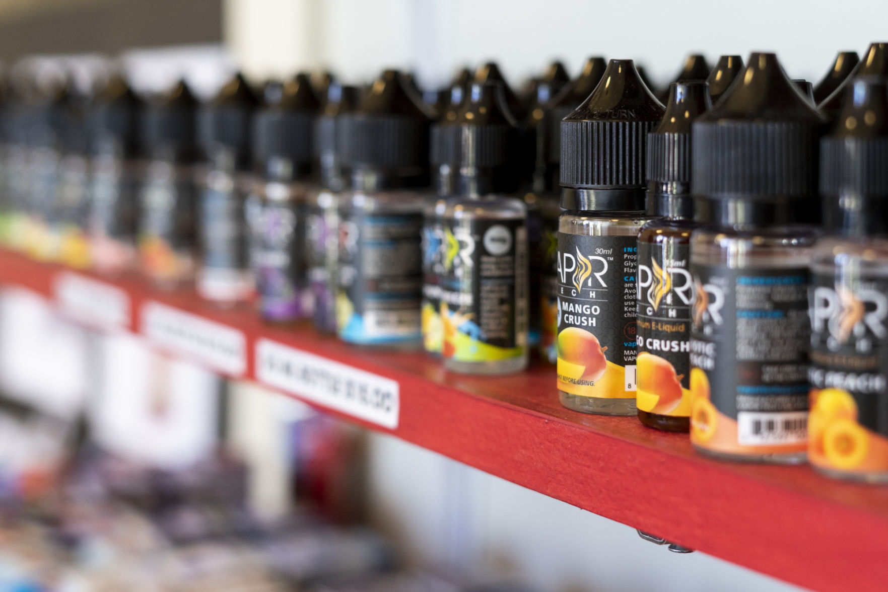 Cuomo asks halt to vaping